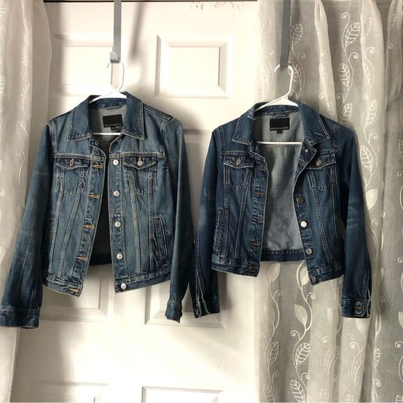 Banana Republic Jackets & Blazers - 2 pcs Banana Republic Denim Trucker and cropped jackets button up women size XS